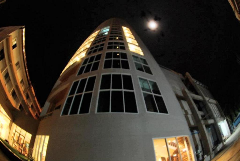 River City Hotel Mukdahan Exterior foto