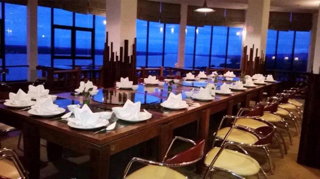 River City Hotel Mukdahan Exterior foto