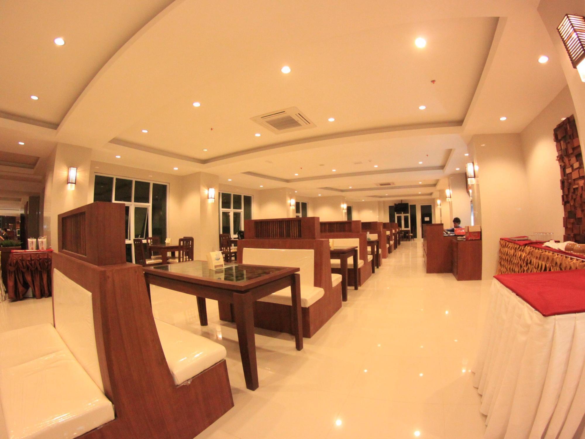 River City Hotel Mukdahan Exterior foto